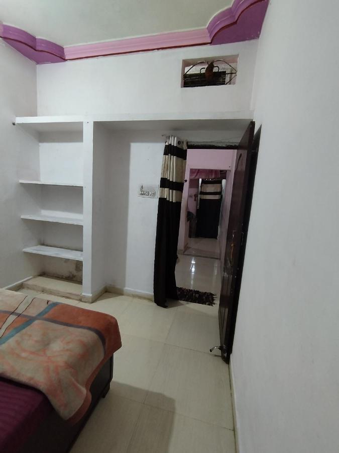 Kalpeshwar Homestay Ujjain Esterno foto